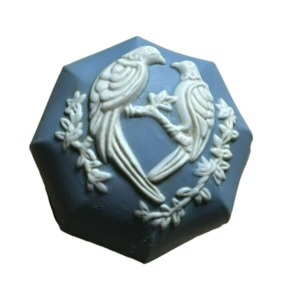 Trinket Boxes Vintage Lot of Two (2) Pink Alabaster "To Mother" Blue Jasperware - Picture 5 of 8